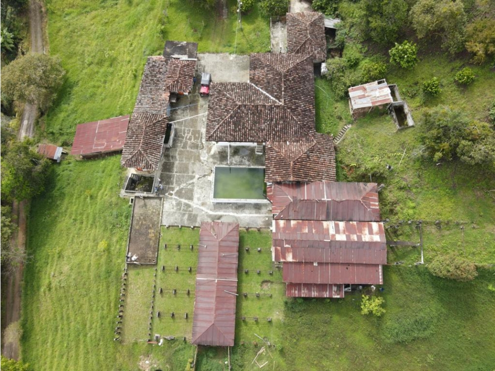 Se vende Finca Barragán - Génova Quindío