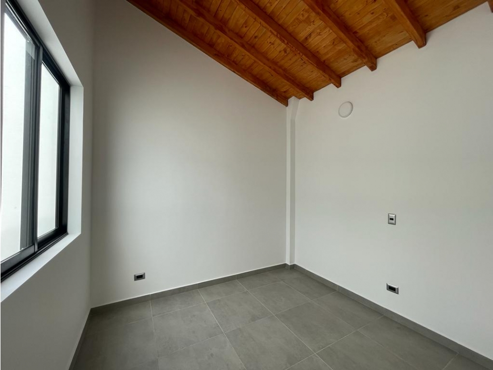 Hermosa casa para estrenar en la ceja