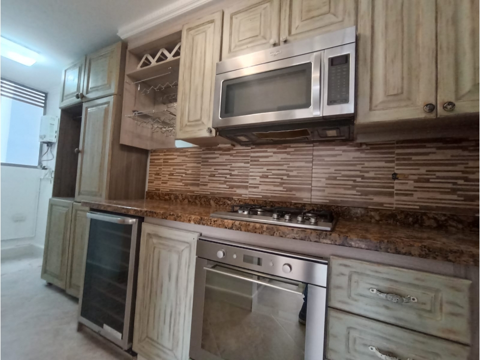 Arriendo apartamento en El Poblado