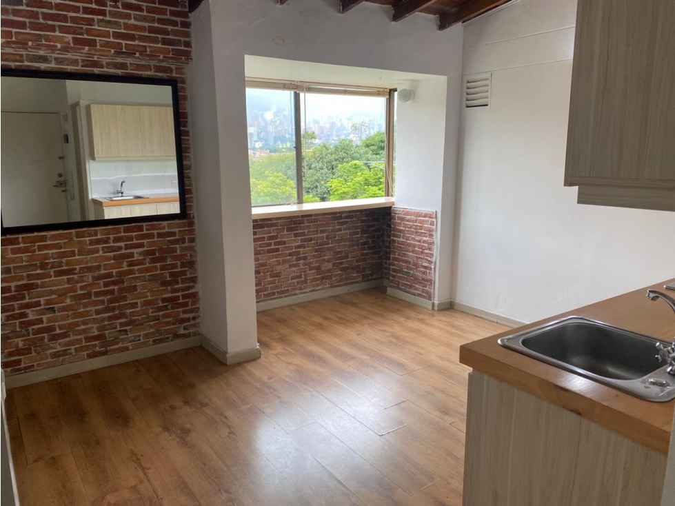 Aparta estudio en Venta Rosales Medellín