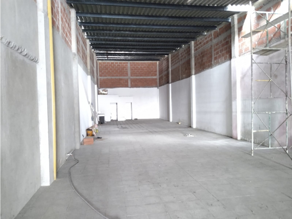 BODEGA 300 M2 EN ALQUILER FATIMA-MANIZALES