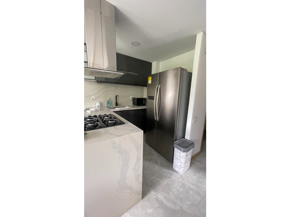 Apartamento amoblado en arriendo en El Poblado, Las Palmas, Medellín