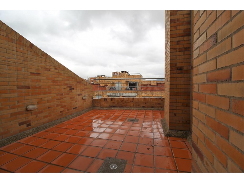 Apto Colina Campestre: 128m2 + terraza 13m2, 3H, 2.5B y 2P