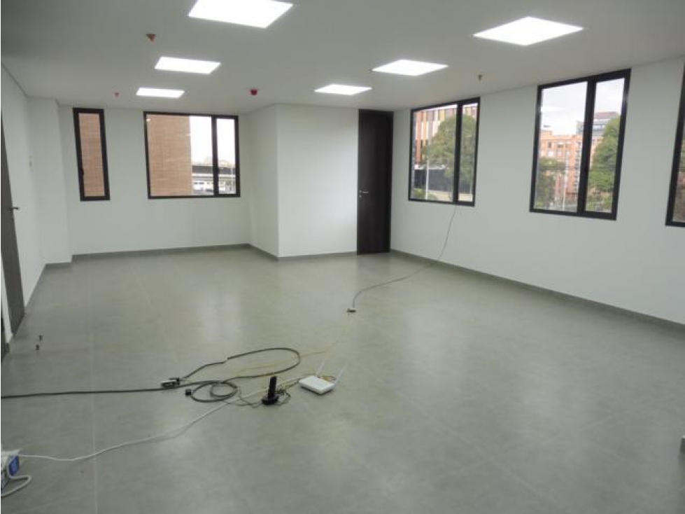 Oficinas::Arriendo::63m2::Chicó::W1080871