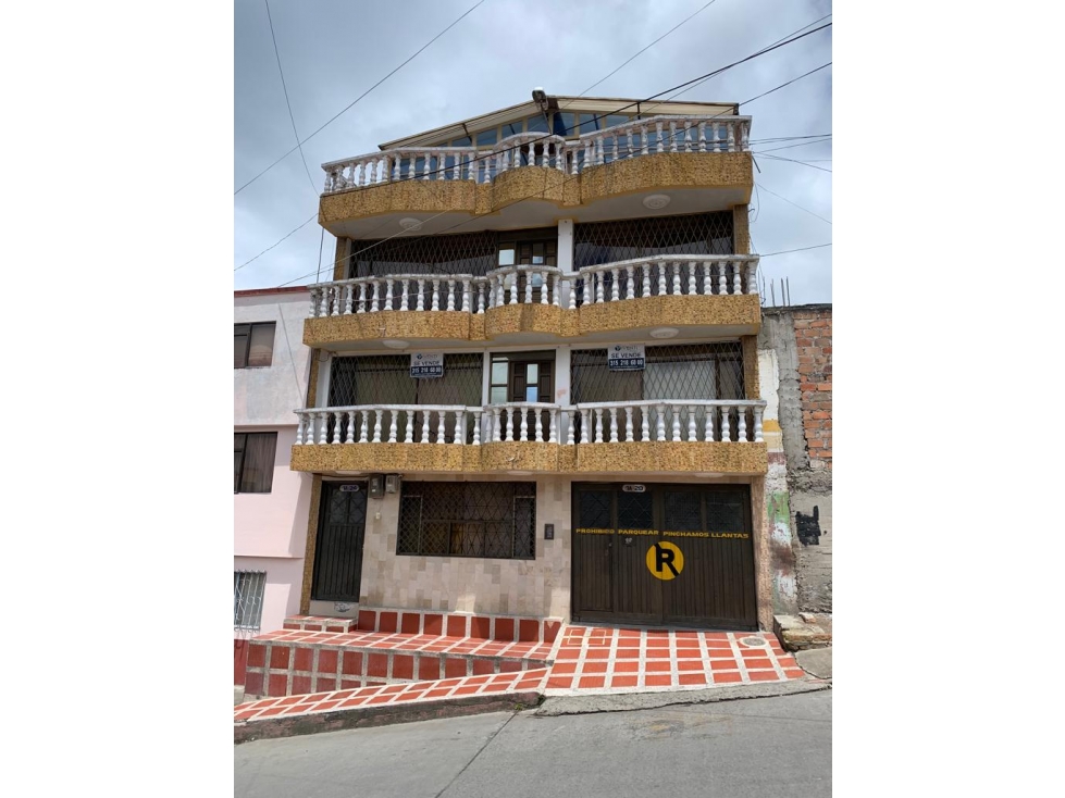 SE VENDE CASA DE OPORTUNIDAD - NEGOCIABLE