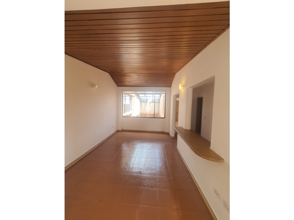 VENDO APARTAMENTO CHAPINERO, AL FRENTE UNIVERSIDAD JAVERIANA