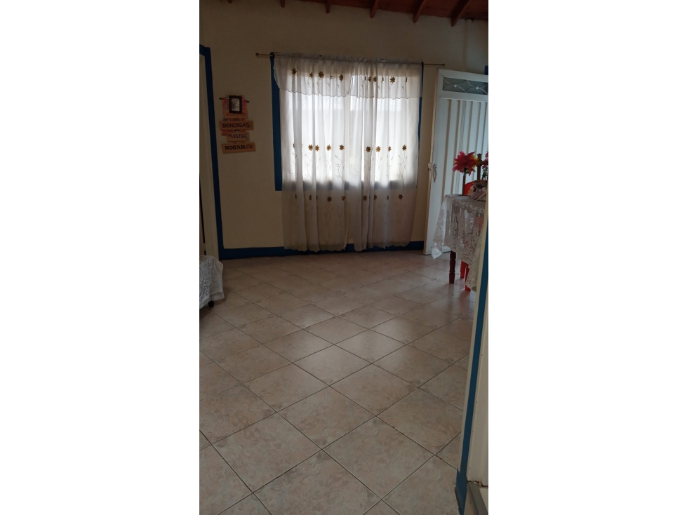 Venta de Casa en Marinilla- La Avenida