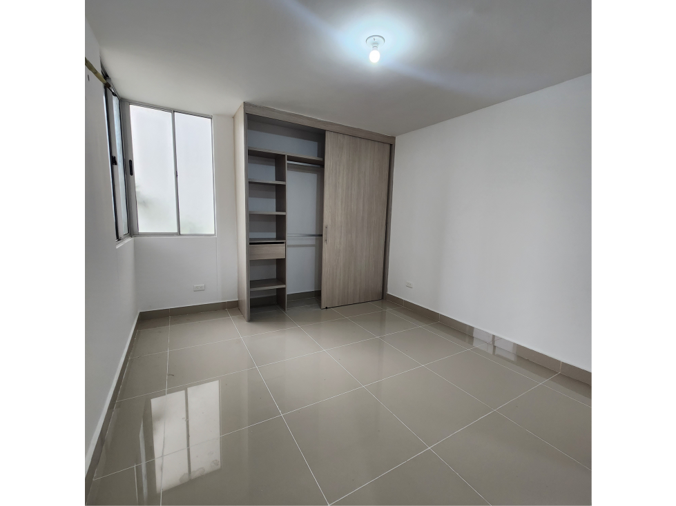 En Venta Apartamento en Paraíso - Edificio madeira