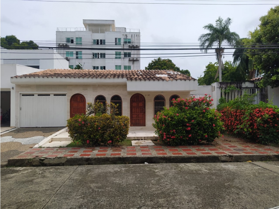 VENDO O ARRIENDO CASA LOTE BARRIO EL RECREO MONTERIA