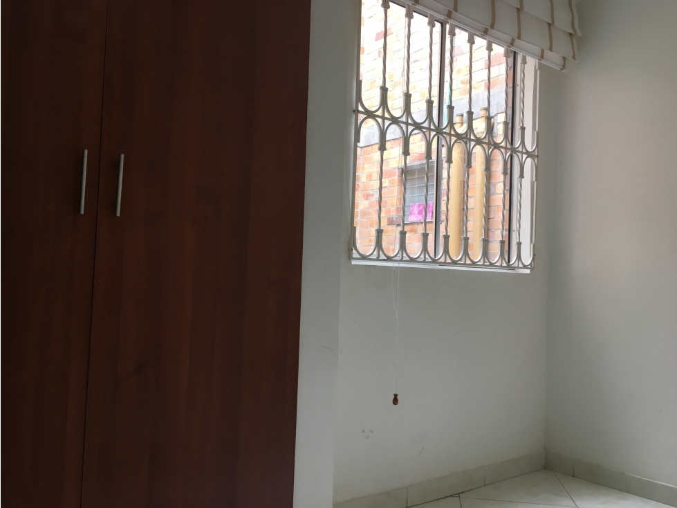 ARRIENDO HERMOSA CASA SUBA PINAR SIN MASCOTAS