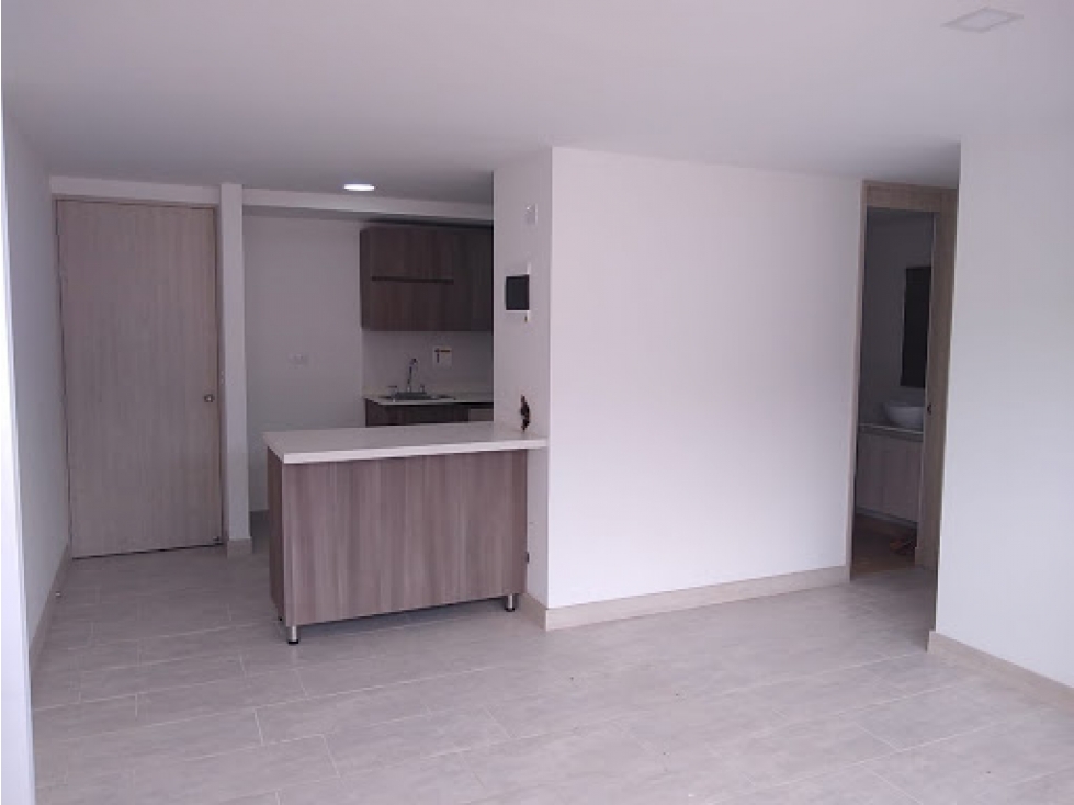 APARTAMENTO CERCA A NIQUIA