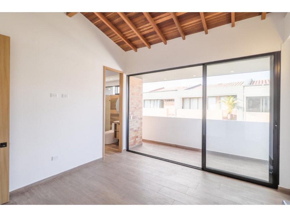 Casa en venta,Oriente antioqueño,la Ceja, Agua fresca