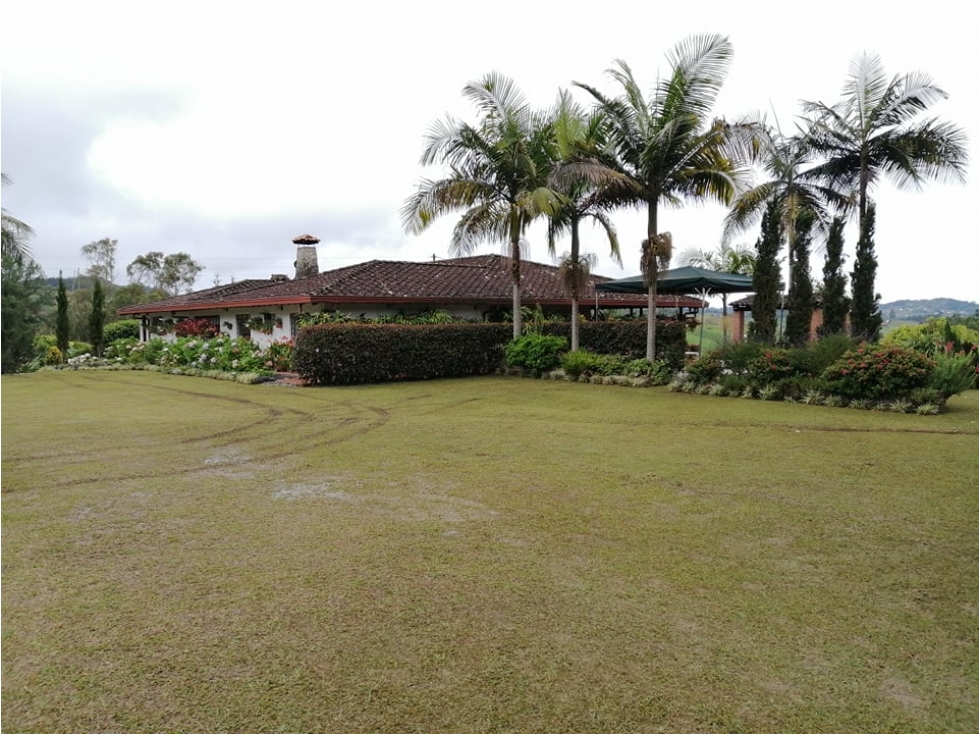 Vendo hermosa finca campesina lote 20.000 Santuario Oriente Antioqueño