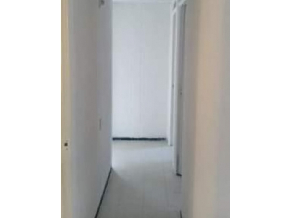 VENDO APARTAMENTO BARRIO CALIPSO TERCER PISO