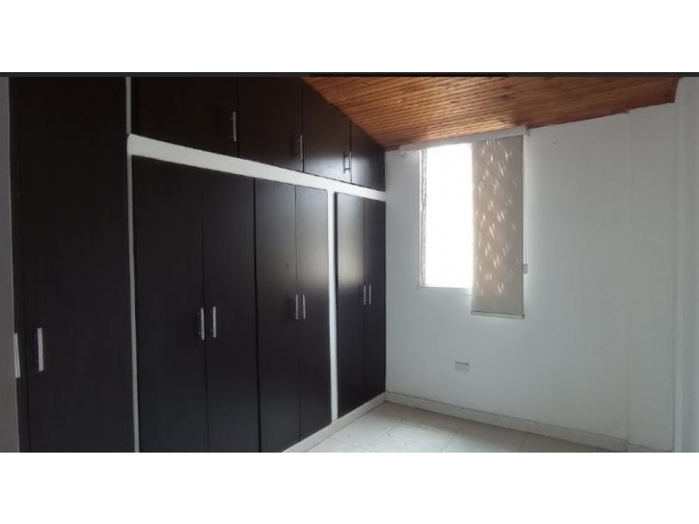 APARTAMENTO BARRIO LA SELVA