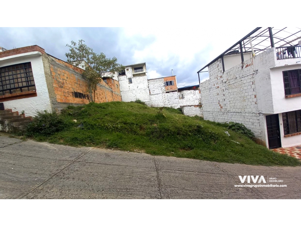 HERMOSO LOTE EN ZONA URBANA