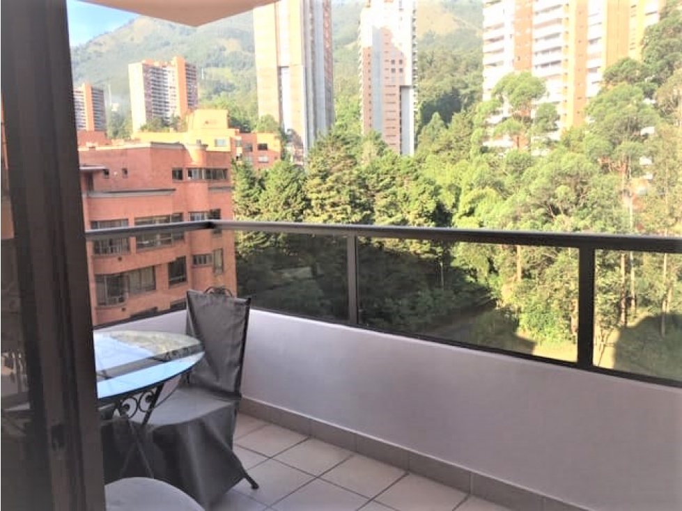 Venta Apartamento PENTHOUSE en  El Tesoro, con vista Panorámica 180°