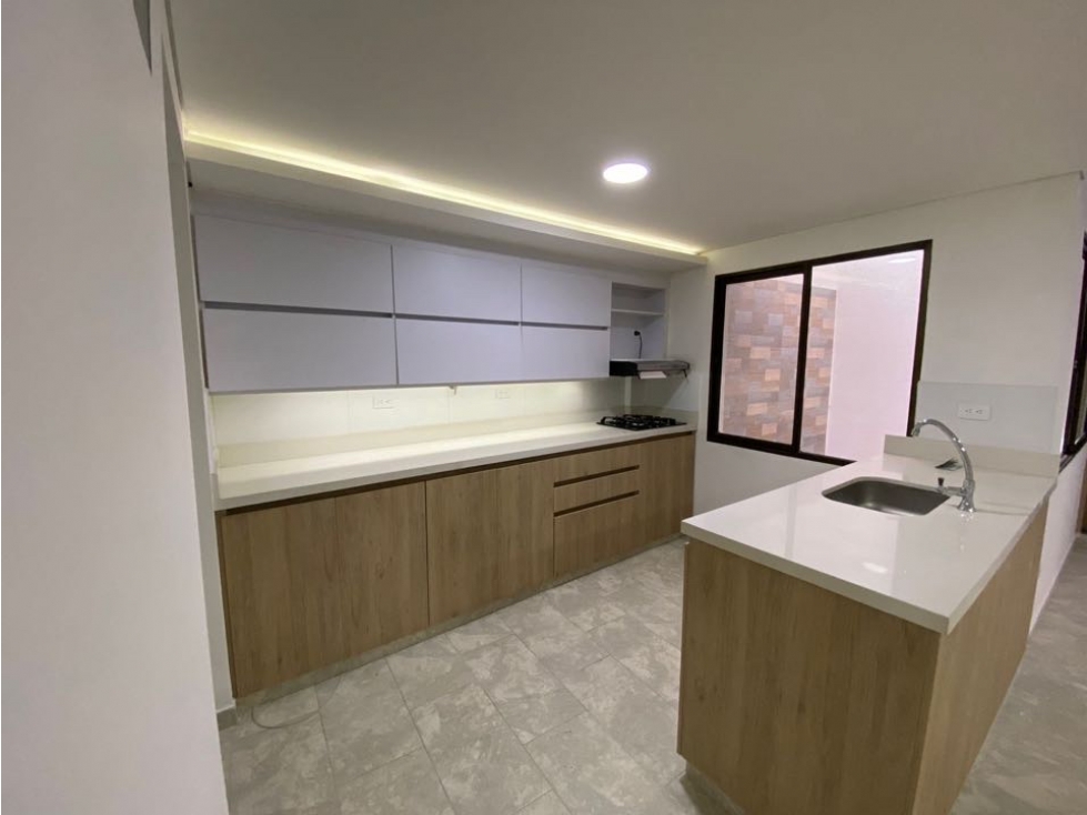 Amplio Apartamento Duplex Girardota 80m2