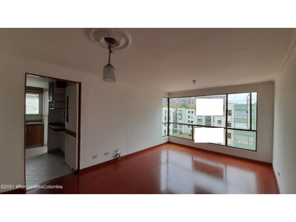 Apartamento en  La Liberia(Bogota) RAH CO: 24-887