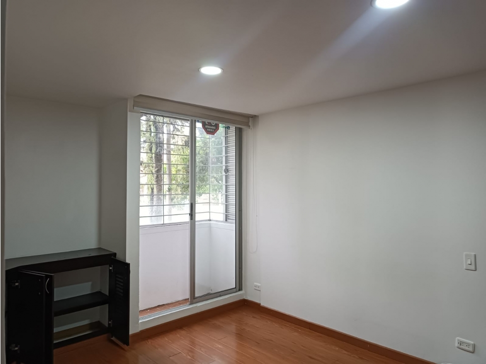 Apartamento en venta - Picadilly Apto 101 Int 4