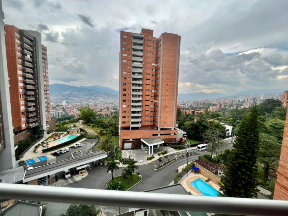 Apartamento en Venta en Envigado - Loma De Las Brujas