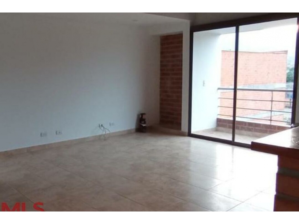 Apartamento en venta en Primavera, Envigado