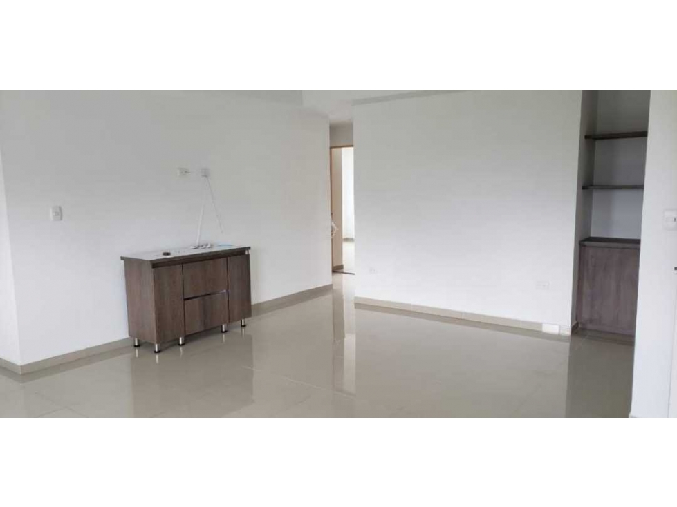 Apartamento en venta en Santa Rosa sector Monserrate /COD:5680258
