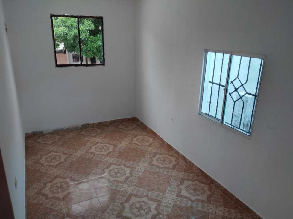 ARRIENDO CASA BARRIO LUCERO