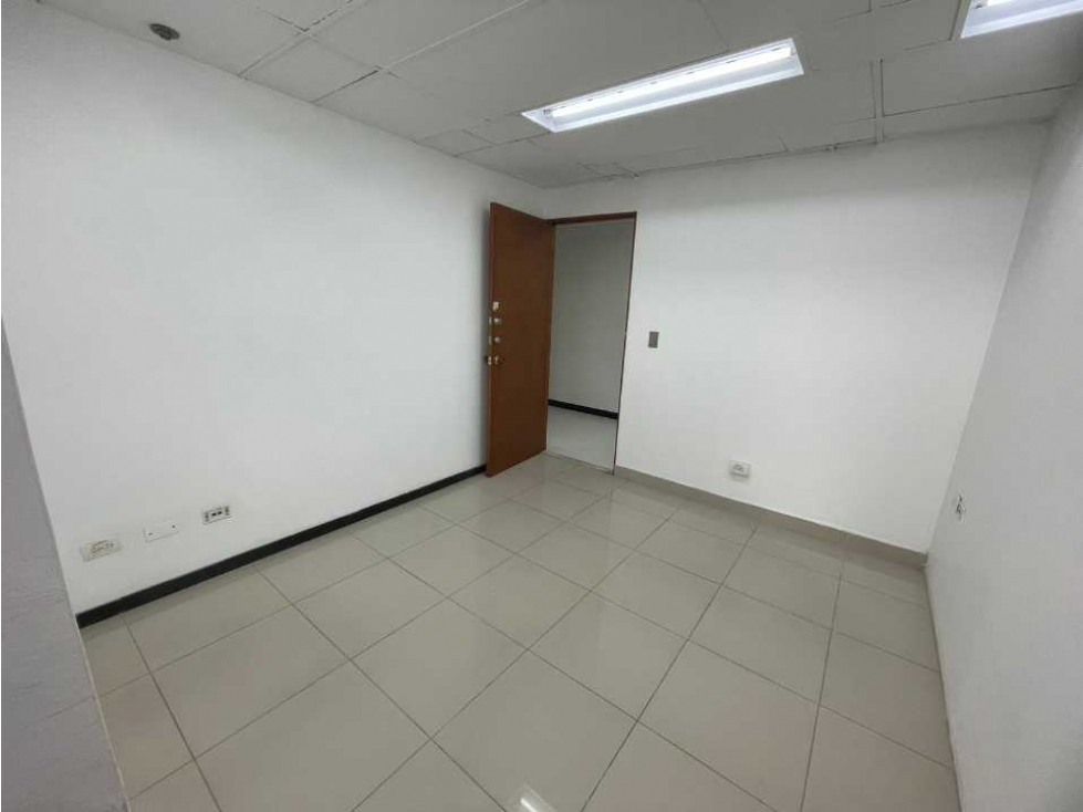 Arriendo de oficina en Medellín, sector centro