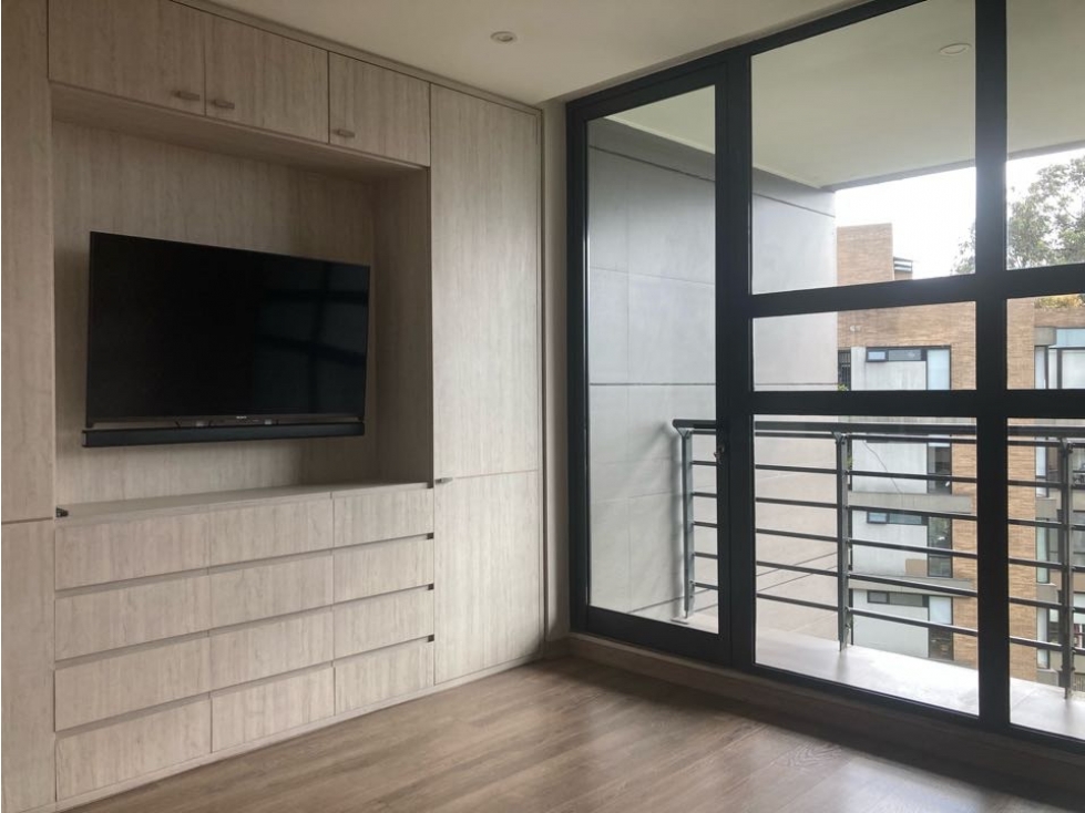 ARRIENDO ROSALES 120M2 2HAB 6PISO EXT BALCÓN~LÍNEA BLANCA