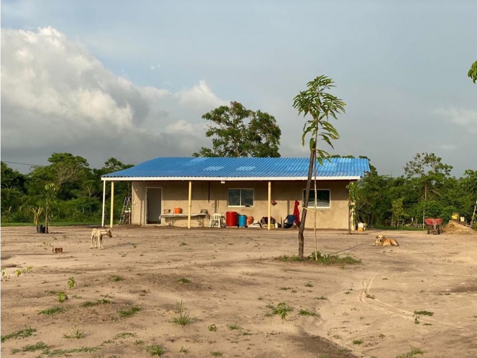 SE VENDE FINCA AMOBLADA DOTADA  EN POLONUEVO ATLANTICO