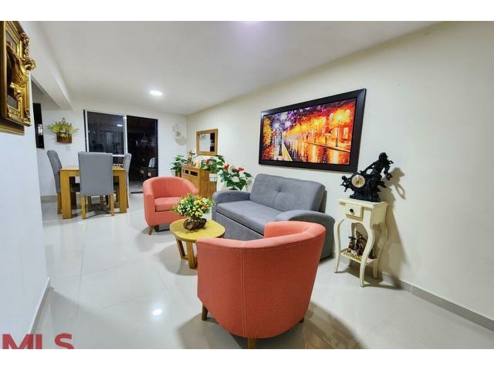 Casa en venta en La Cuenca, Envigado