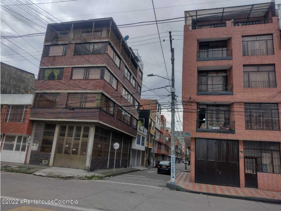 Comercial en  Marsella(Bogota) RAH CO: 24-820