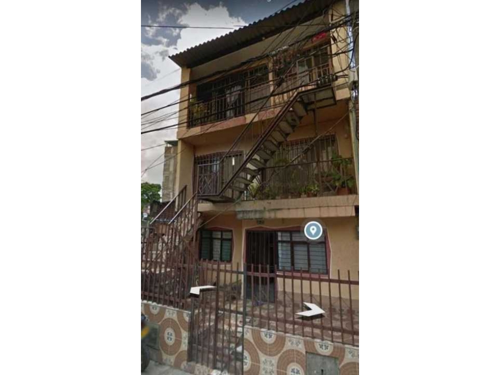 De vende casa de tres pisos independientes en San Judas (6475353) LT