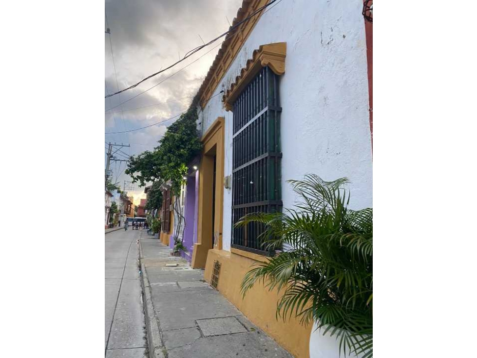 EN VENTA CASA BARRIO GETSEMANI