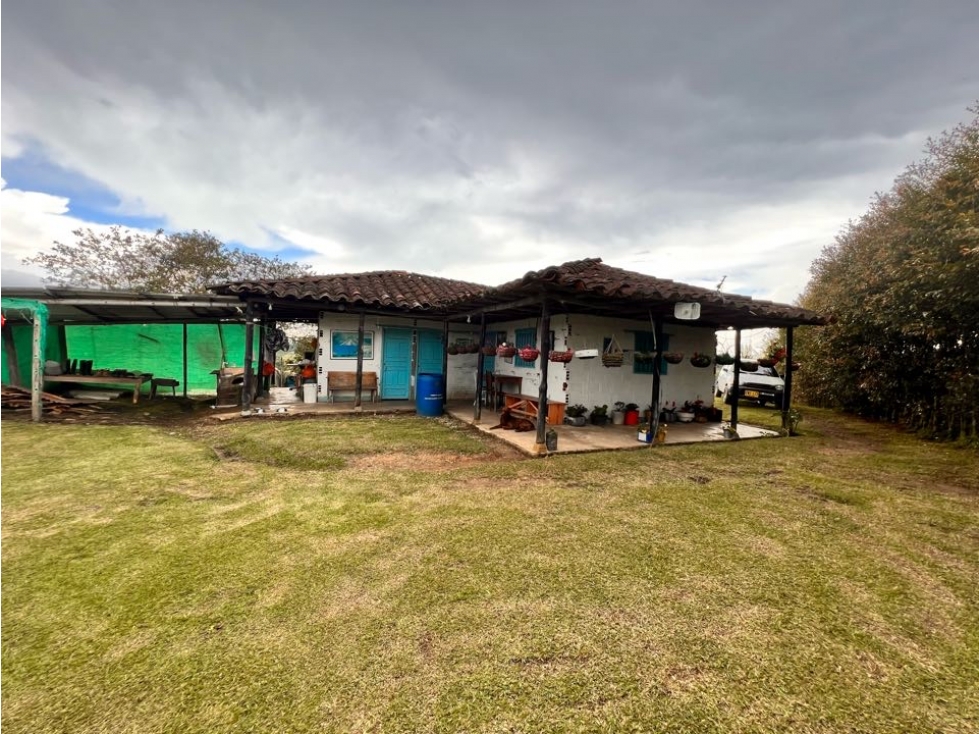 LINDA CASA FINCA CAMPESINA EN VENTA CON EXCELENTE UBICACIÓN Y VISTA?