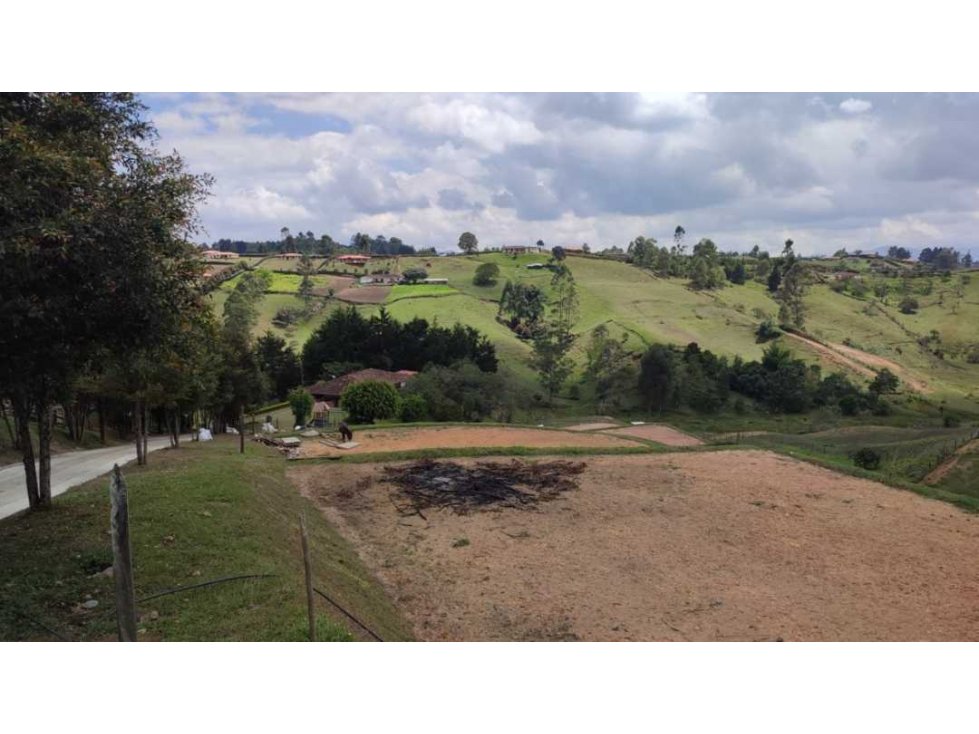 LOTES EN RIONEGRO TIPO CONDOMINIO DESDE 1.441 MTS DESDE 390 MILLONES