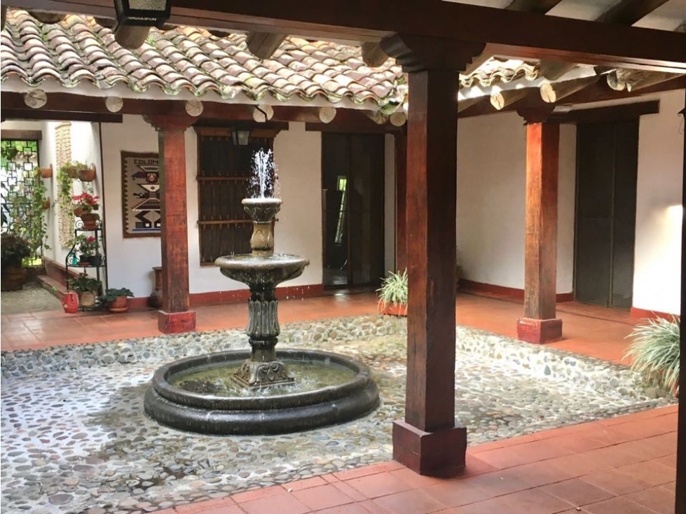 CASA COLONIAL Y CAMPESTRE EN LA MORADA JAMUNDI