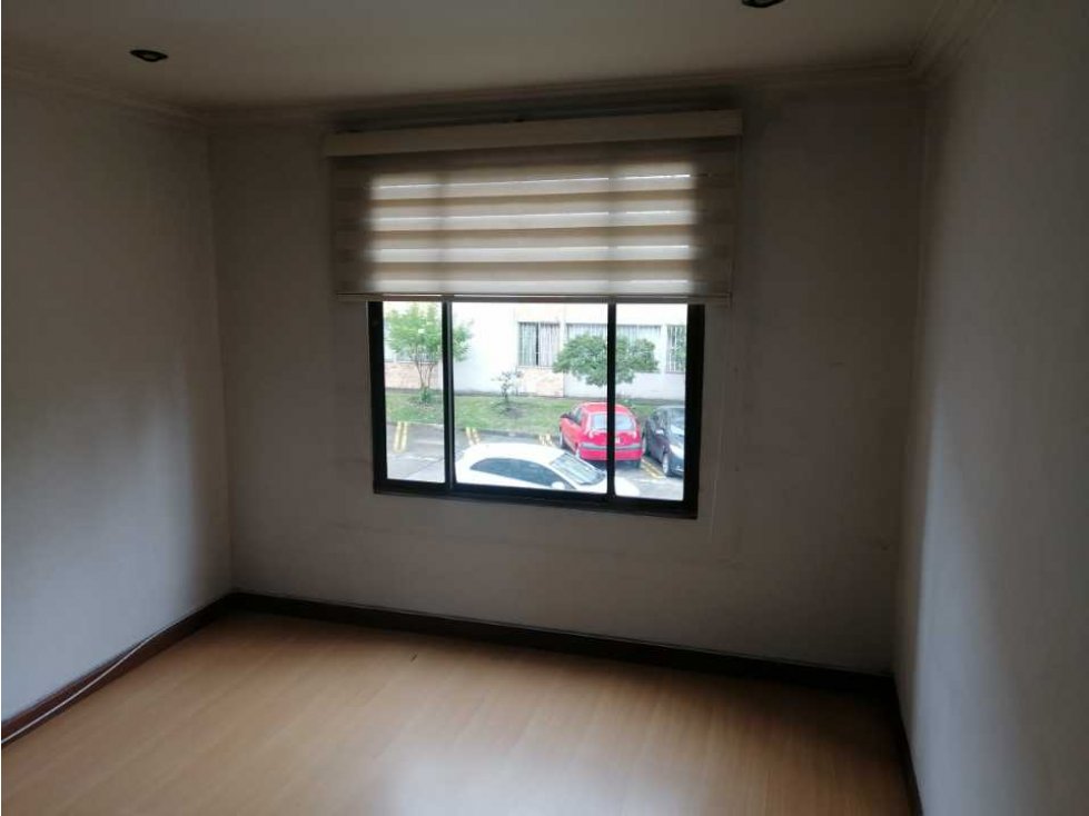 SE VENDE CASA COMERCIAL PRADO VERANIEGO BOGOTA