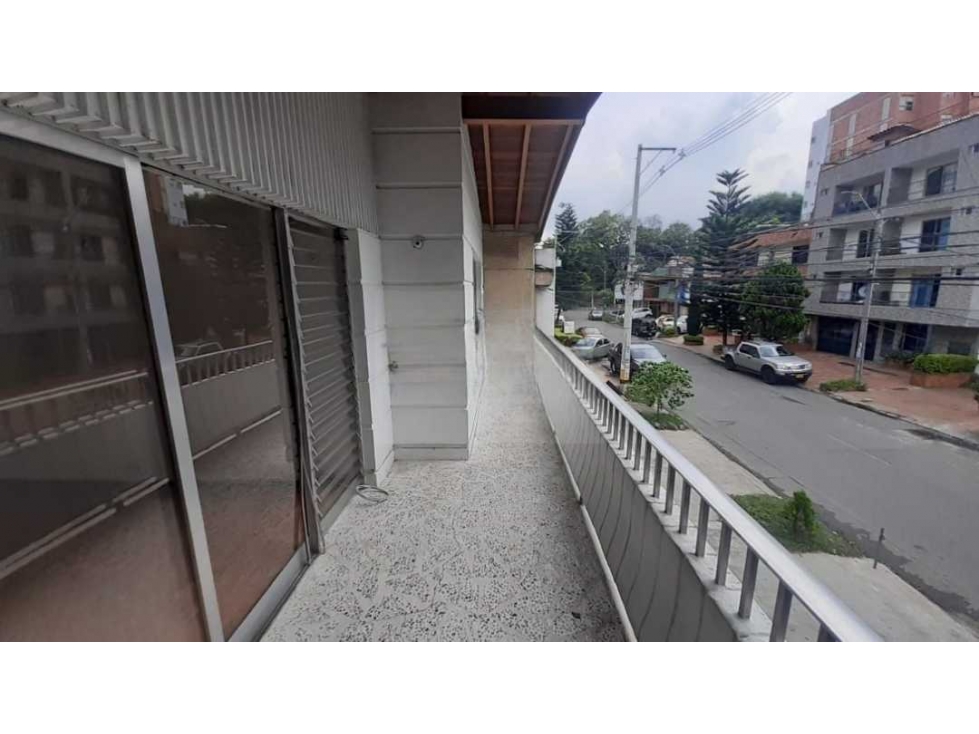 Se vende Casa en la Floresta Medellín