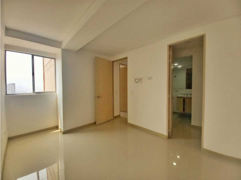 SE VENDE HERMOSO APARTAMENTO EN ITAGUI, VISTA A LA CIUDAD