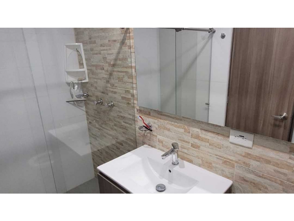 SE VENDE HERMOSO APARTAMENTO EN ITAGÜÍ URB ZANETTI