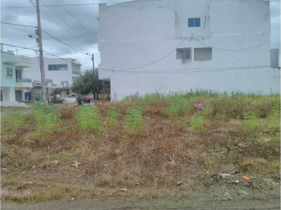 SE VENDE LOTE EN EL BARRIO CAMPO ALEGRE