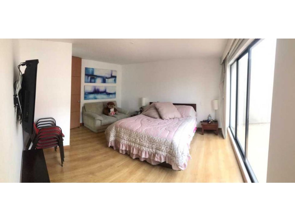 SE VENDE PENTHOUSE TRIPLE/CEDRITOS