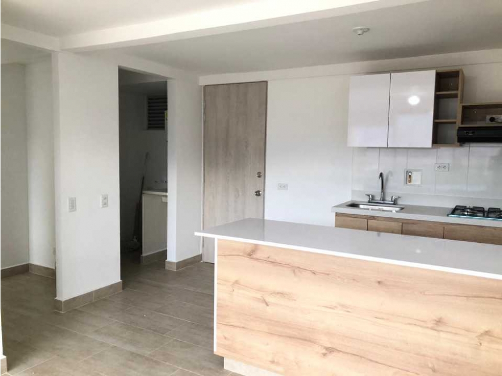 Sitio de gran desarrollo y buena valorización, hermoso apartamento