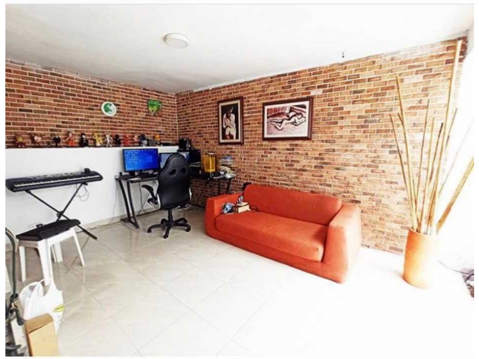 VENDO APARTAMENTO  EN NOGAL CON PARQUEADERO PRIVADO