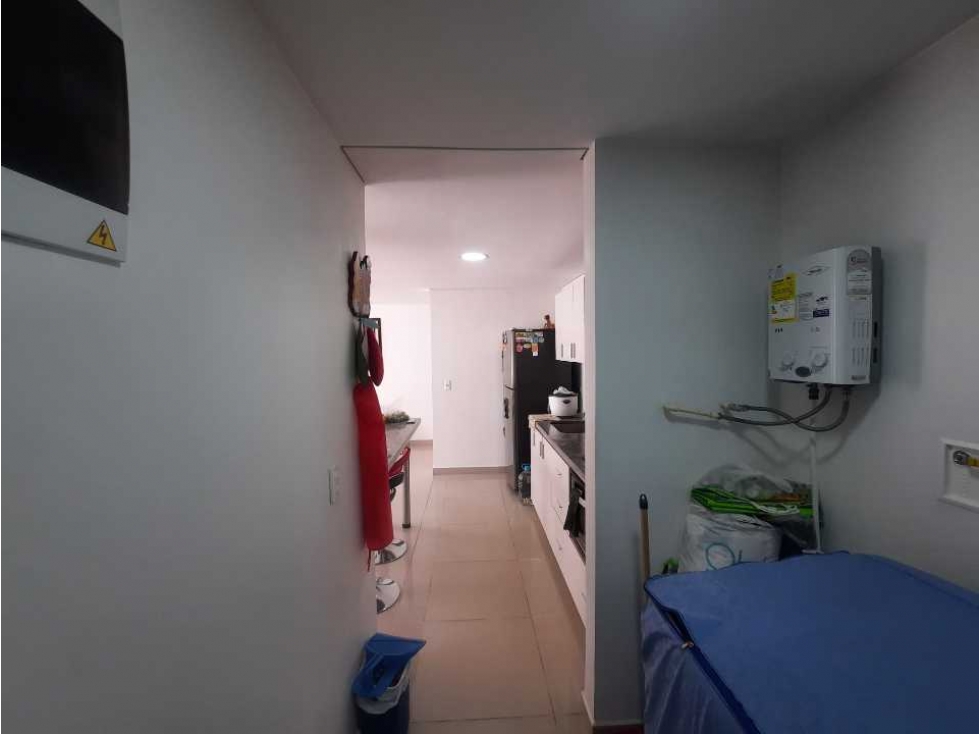 VENDO APARTAMENTO EN UNIDAD RESIDENCIAL BANGKOK