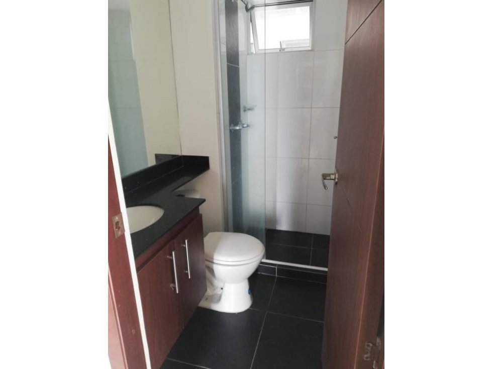 VENDO APARTAMENTO EN VILLA CAROLINA