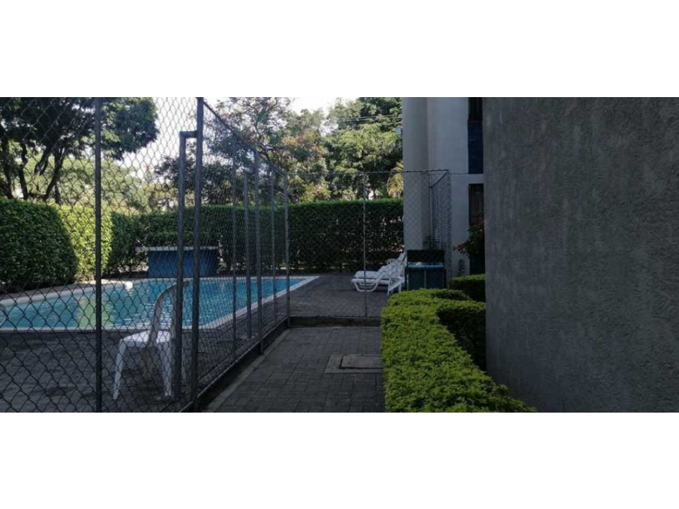 Vendo apartamento norte de cali barrio guayacanes unidad kumanday