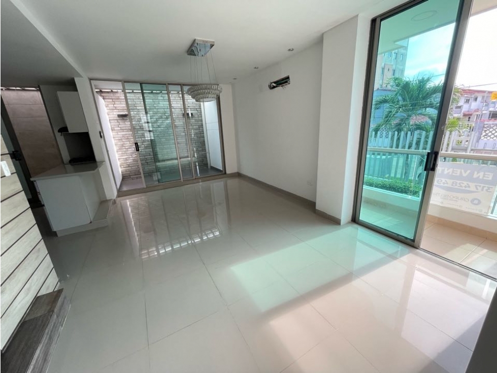 Vendo casa barrio Ciudad Jardín en Barranquilla